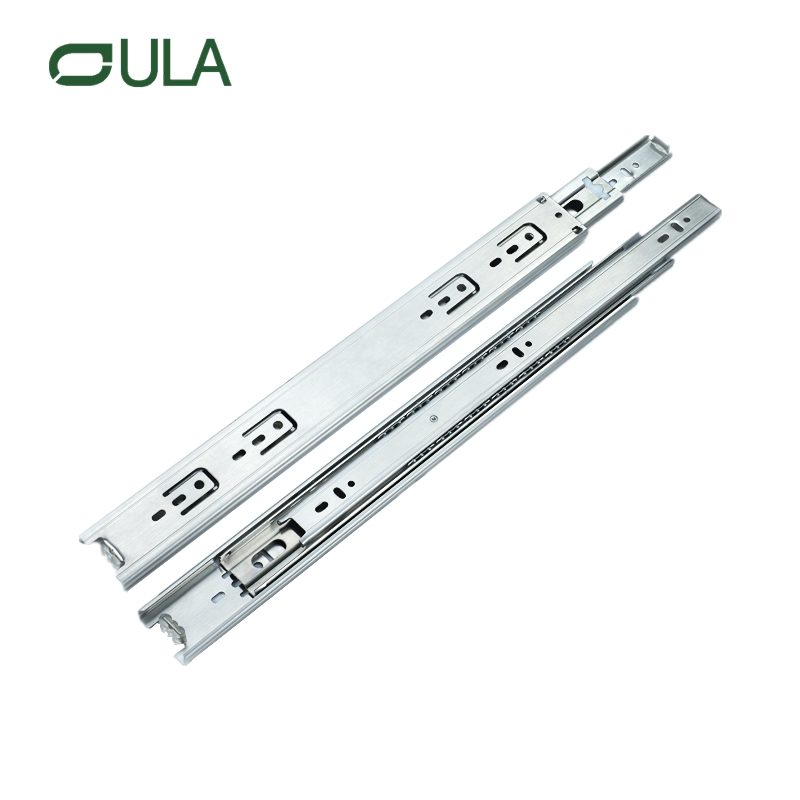 45 -миллиметровый тройной склад