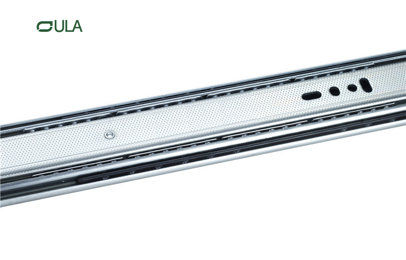 Стандартный ящик для инструментов с толщиной.